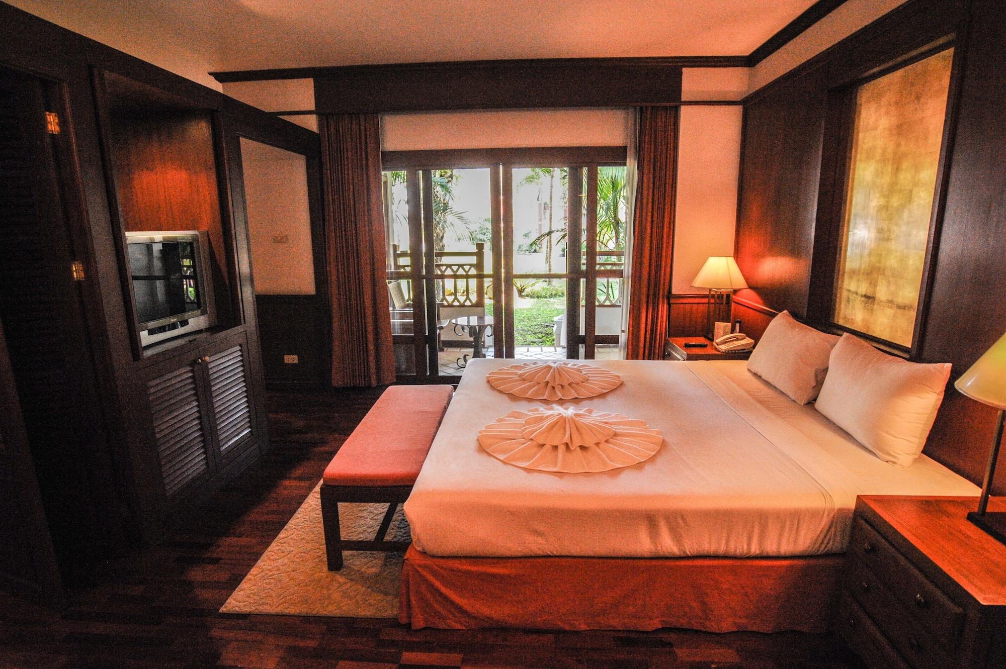 Suan Bua Hotel & Resort Ban Pong  Екстер'єр фото